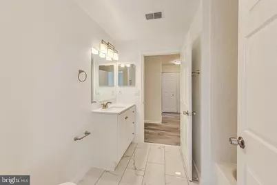 15300 Diamond Cove Terrace #4, Rockville, MD 20850 - Photo 17