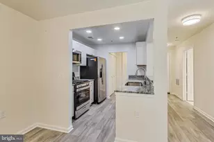 15300 Diamond Cove Terrace, Rockville, MD 20850 - Photo 13
