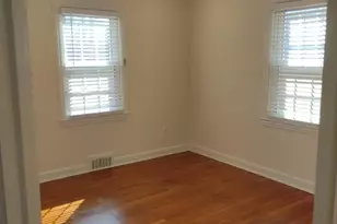 812 Forest Glen Rd, Silver Spring, MD 20901 - Photo 11