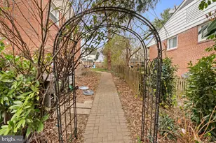 5937 Avon Dr, Bethesda, MD 20814 - Photo 3