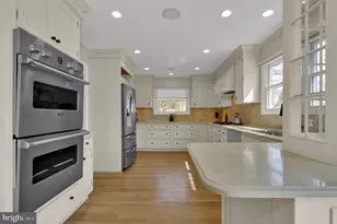 2300 Warren Ct, Silver Spring, MD 20910 - Photo 15