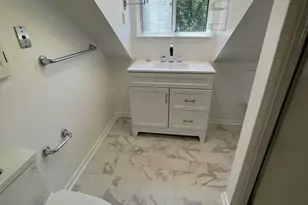 327 S Horners Ln, Rockville, MD 20850 - Photo 15