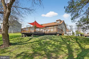 327 S Horners Ln, Rockville, MD 20850 - Photo 45
