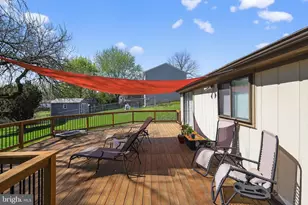 327 S Horners Ln, Rockville, MD 20850 - Photo 39