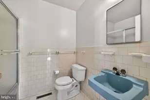 405 Woodland Rd, Gaithersburg, MD 20877 - Photo 15