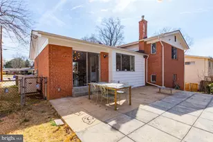 6400 Redwing Rd, Bethesda, MD 20817 - Photo 47