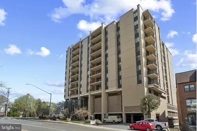 4242 E West Highway #506, Chevy Chase, MD 20815 - Photo 3
