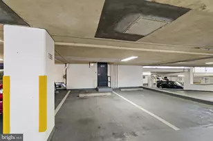 4242 East-West Hwy, Chevy Chase, MD 20815 - Photo 25