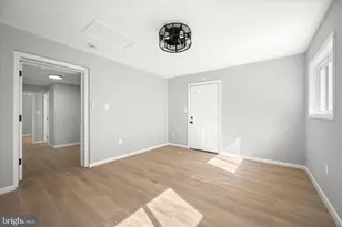 9720 Hedin Dr, Silver Spring, MD 20903 - Photo 57