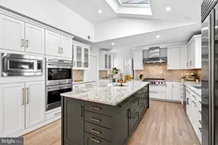 7126 Darby Rd, Bethesda, MD 20817 - Photo 27