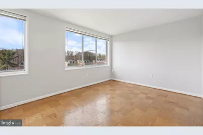 10201 Grosvenor Place #923, Rockville, MD 20852 - Photo 11