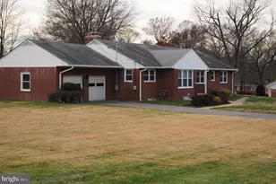 16632 Alden Ave, Gaithersburg, MD 20877 - Photo 1