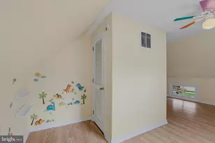 5711 Ridgway Ave, Rockville, MD 20851 - Photo 23