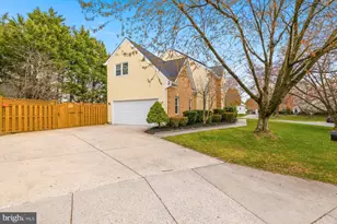 11101 Knights Ct, Germantown, MD 20876 - Photo 47