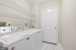 11101 Knights Ct, Germantown, MD 20876 - Photo 19