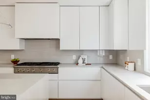 6970 West Ave, Chevy Chase, MD 20815 - Photo 13