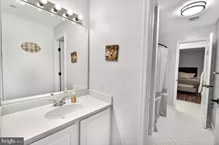 910 Featherstone St, Gaithersburg, MD 20878 - Photo 25