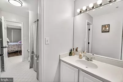910 Featherstone Street, Gaithersburg, MD 20878 - Photo 23