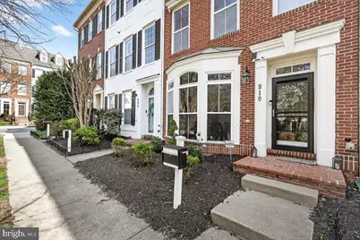 910 Featherstone Street, Gaithersburg, MD 20878 - Photo 3