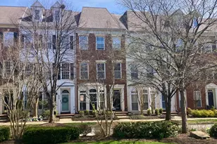 910 Featherstone St, Gaithersburg, MD 20878 - Photo 1