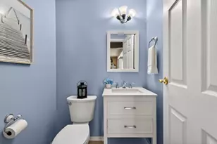 19233 Gunnerfield Ln, Germantown, MD 20874 - Photo 11