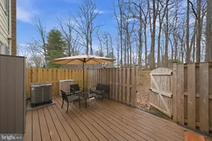 10025 Maple Leaf Dr, Gaithersburg, MD 20886 - Photo 5