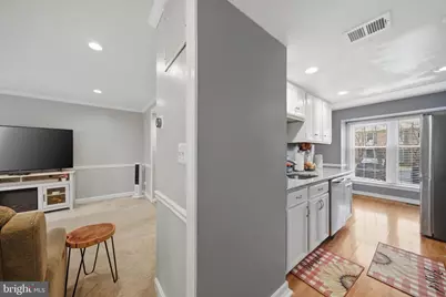 10025 Maple Leaf Drive, Gaithersburg, MD 20886 - Photo 13