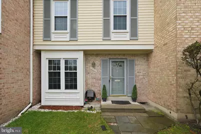 10025 Maple Leaf Drive, Gaithersburg, MD 20886 - Photo 7