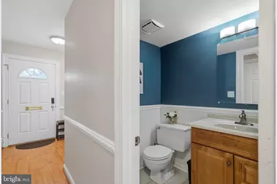 10025 Maple Leaf Drive, Gaithersburg, MD 20886 - Photo 15