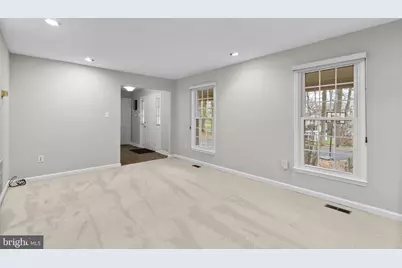 419 Watts Branch Parkway, Potomac, MD 20854 - Photo 7