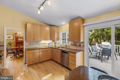 6 Chancelet Court, Rockville, MD 20852 - Photo 13