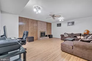 12228 Tildenwood Dr, Rockville, MD 20852 - Photo 47