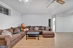 12228 Tildenwood Dr, Rockville, MD 20852 - Photo 45