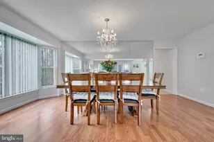 12228 Tildenwood Dr, Rockville, MD 20852 - Photo 17