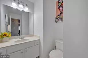 12228 Tildenwood Dr, Rockville, MD 20852 - Photo 29