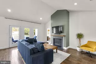 17601 Crystal Spring Terrace, Ashton, MD 20861 - Photo 5