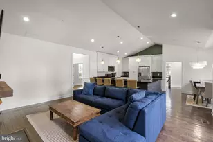 17601 Crystal Spring Terrace, Ashton, MD 20861 - Photo 7