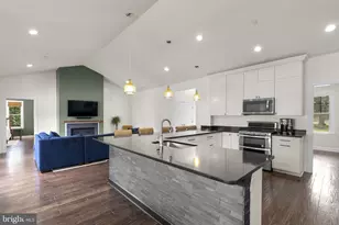 17601 Crystal Spring Terrace, Ashton, MD 20861 - Photo 11