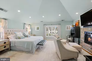 6 Leland Ct, Chevy Chase, MD 20815 - Photo 27