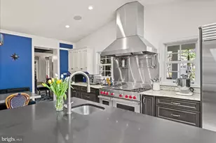 6 Leland Ct, Chevy Chase, MD 20815 - Photo 15