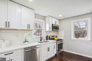 7502 Alfred Dr, Silver Spring, MD 20910 - Photo 11