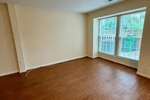 407 Palmtree Dr, Gaithersburg, MD 20878 - Photo 9