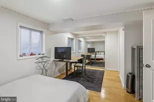 1611 Noyes Dr, Silver Spring, MD 20910 - Photo 23