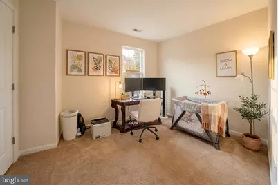 18721 Falling River Drive, Gaithersburg, MD 20879 - Photo 15