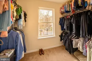 18721 Falling River Dr, Gaithersburg, MD 20879 - Photo 13