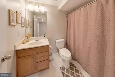 18721 Falling River Drive, Gaithersburg, MD 20879 - Photo 17