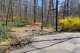 9101 Aldershot Dr, Bethesda, MD 20817 - Photo 11