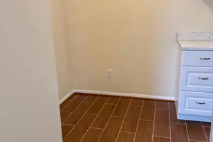 11925 Parklawn Dr, Rockville, MD 20852 - Photo 3