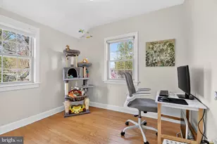 8306 Queen Annes Dr, Silver Spring, MD 20910 - Photo 15