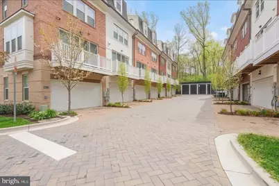 10274 Grosvenor Place, North Bethesda, MD 20852 - Photo 3